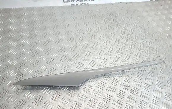 Opel Insignia A Other front door trim element 13222176