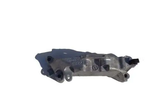 Peugeot 3008 II Engine mounting bracket 9674960380