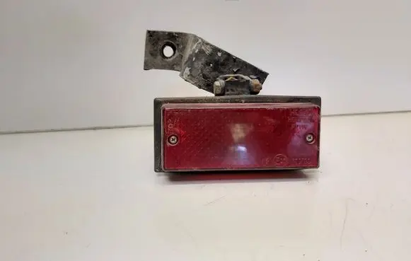 Toyota Yaris Non-factory (optional) fog light 