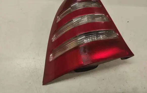 Mercedes-Benz C W203 Rear/tail lights