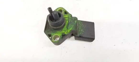 Volkswagen PASSAT B5.5 Air pressure sensor 059906051 0281002326