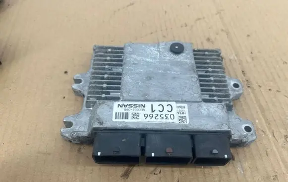 Nissan Note (E12) Engine control unit/module NEC008068