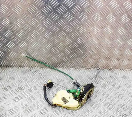 KIA Sorento Coupe door lock (next to the handle) 