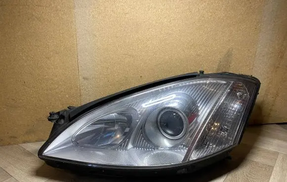 Mercedes-Benz S W221 Headlight/headlamp A2218201961 0301216201