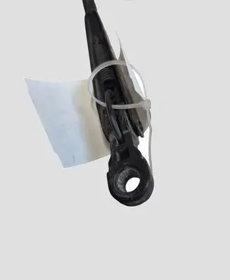 Toyota Avensis T220 Rear wiper blade arm