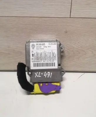 Volkswagen Golf VI Airbag control unit/module 5K0959655D 5WK44301 03H037S0606