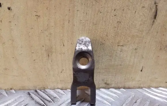 Fuel Injector clamp holder