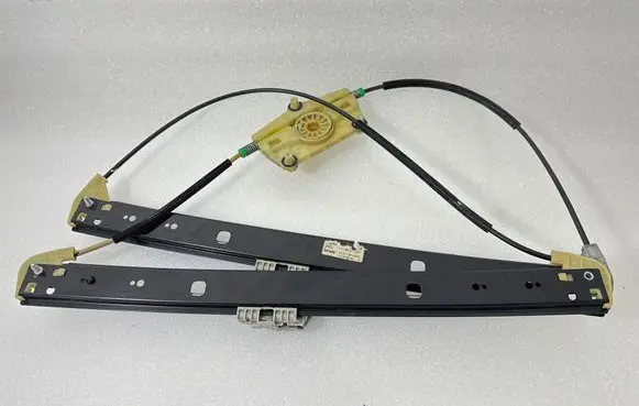 Audi Q7 4L Front door manual window regulator 