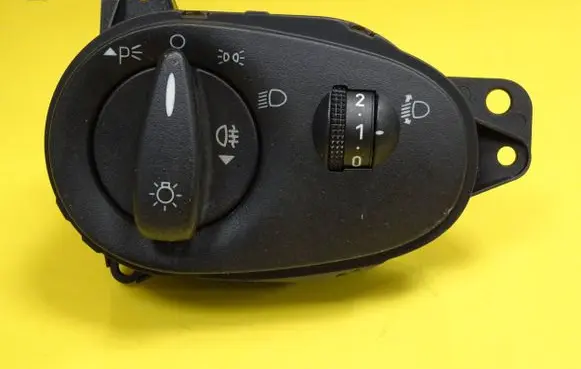 Ford Focus Light switch 98AG13A024CF