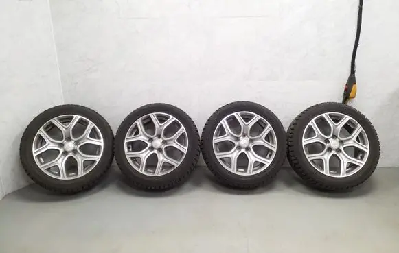 Mitsubishi Outlander R18 alloy rim 