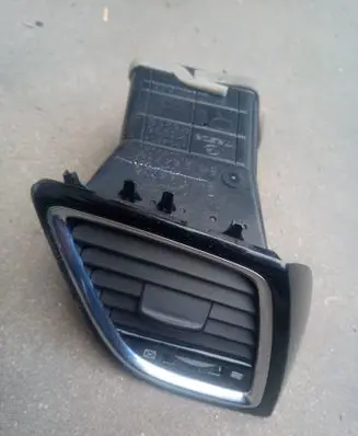Mazda 3 II Dashboard side air vent grill/cover trim