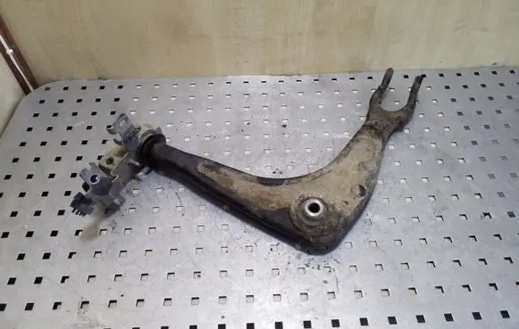 Peugeot 508 Front lower control arm/wishbone 7BAA01