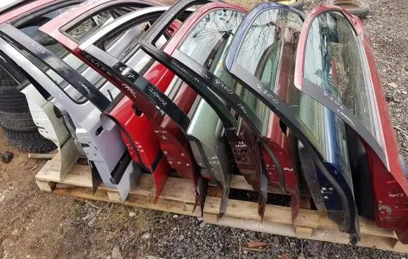 Volkswagen Golf III Front door