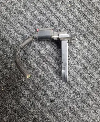 Volvo V50 Mass air flow meter 7M5112B579BB