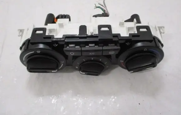 Citroen C3 Climate control unit 9823822777
