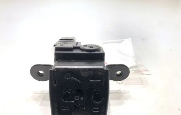 Hyundai i30 Tailgate exterior lock 81230G3000