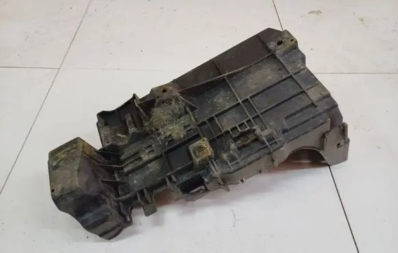 Opel Vectra C Battery box tray 24413805