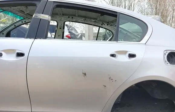 Lexus GS 300 350 430 450H Rear door