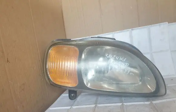 Suzuki Baleno EG Headlight/headlamp 10032617