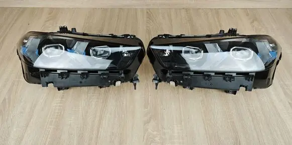 BMW X6 G06 Headlights/headlamps set 5A8E105 5A8E106