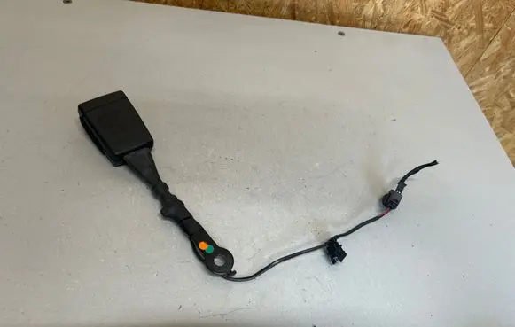 BMW iX3 G08 Front seatbelt buckle S1741430105 34215881D23D