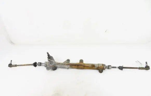 Mercedes-Benz Vito Viano W638 Steering rack A6384610201