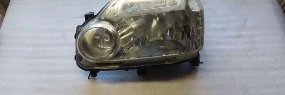 Nissan X-Trail T31 Headlight/headlamp