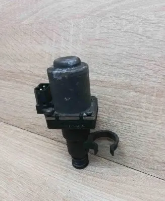BMW 5 E34 Electric auxiliary coolant/water pump 8390813 1147412085