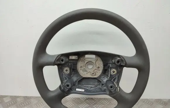 Audi A4 S4 B5 8D Steering wheel