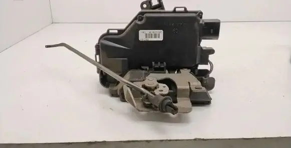 Audi A4 S4 B6 8E 8H Front door lock 8E1837016C PA66307GF