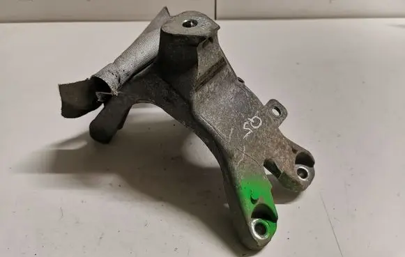 Audi Q5 SQ5 Engine mounting bracket 8K0199308BE