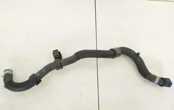 Jaguar I-Pace Engine coolant pipe/hose m9d38d130ab m9d3-8d130-ab