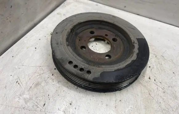 Opel Vectra C Crankshaft pulley 