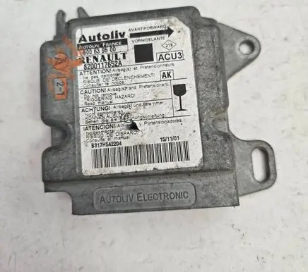 Renault Scenic I Airbag control unit/module 8200117652A 600639500