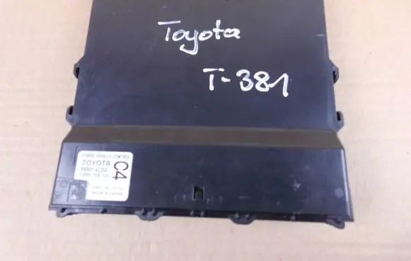 Toyota RAV 4 (XA50) Other control units/modules 8998142260