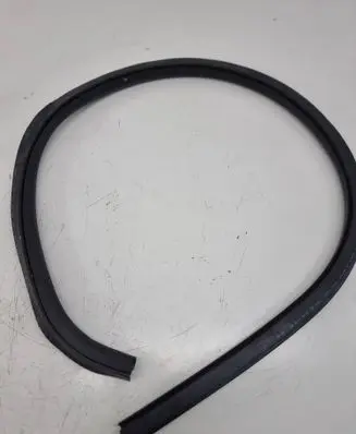 Audi A7 S7 4G Front door rubber seal 4G831707