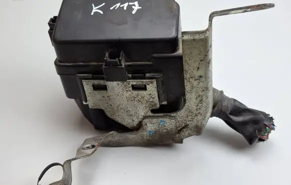 Infiniti FX Relay mounting block 4GAOA