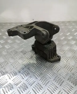 Peugeot 508 Engine mount bracket 86945E01 9685847180