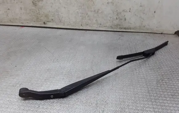 Honda Jazz Windshield/front glass wiper blade 