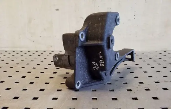 Generator/alternator bracket