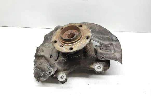 BMW 7 E65 E66 Front wheel hub spindle knuckle