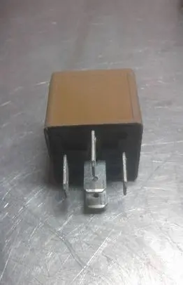 Opel Zafira A Other relay 90491314 V23134A52X237