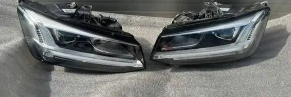 Audi Q2 - Headlights/headlamps set 90083604 BLA81DHD30R 81D941034