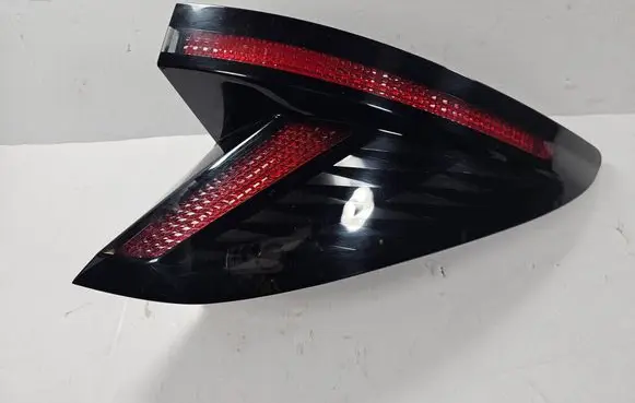Hyundai Tucson IV NX4 Rear/tail lights 92402N7100