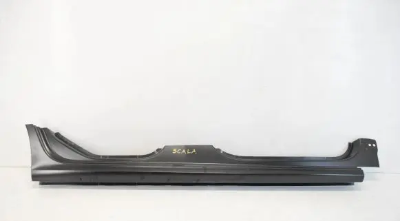 Skoda Scala Pillar (middle) 657809606
