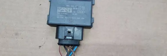 Audi A5 Other control units/modules 8K0906121B