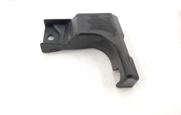 Opel Mokka X Rear bumper mounting bracket 95245217