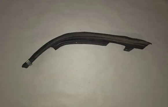 Dodge VAN RAM Rear/tail light trim molding 68414383AA