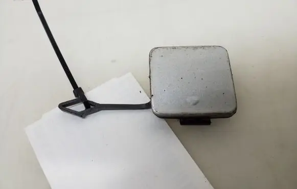 Mercedes-Benz A W169 Tow hook cap/cover A1698853322