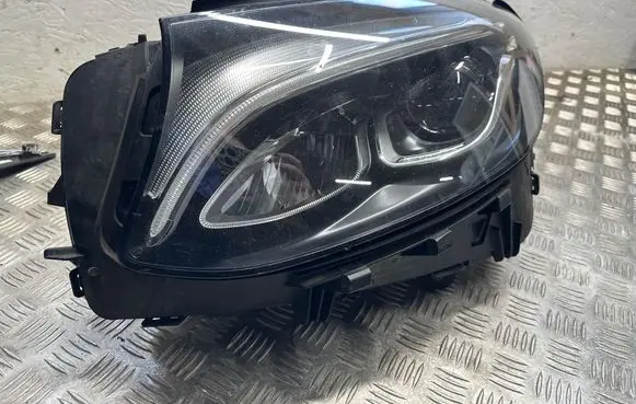 Headlight/headlamp